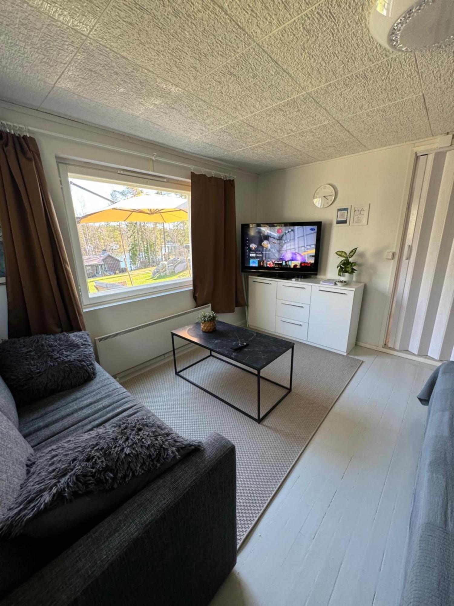 Lakeview Apartment, Εσπού Εξωτερικό φωτογραφία